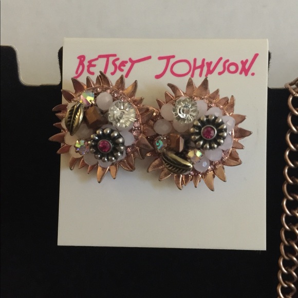 Betsey Johnson Rose Gold-Tone Necklace & Earrings - Picture 2 of 5